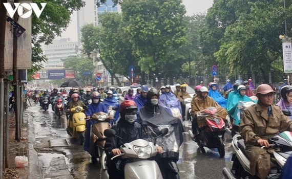 Thời tiết ng&agrave;y 3-9: Nhiều tỉnh, th&agrave;nh c&oacute; mưa, d&ocirc;ng, gi&oacute; giật mạnh