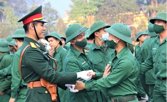 Hướng dẫn thực hiện nghĩa vụ qu&acirc;n sự đối với c&ocirc;ng d&acirc;n tr&uacute;ng tuyển đại học, cao đẳng năm 2022