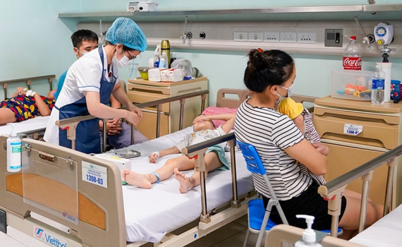 Khẩn trương ứng ph&oacute; với Adenovirus