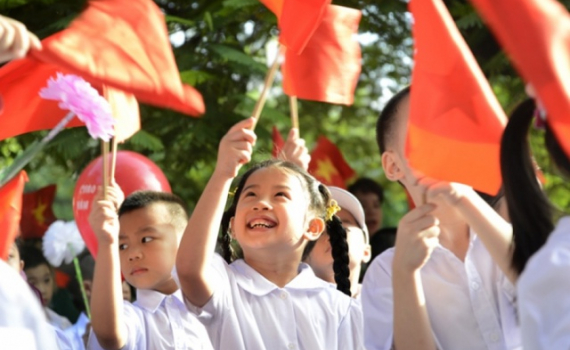 Ng&agrave;nh gi&aacute;o dục cần nỗ lực hơn nữa để vượt qua th&aacute;ch thức của qu&aacute; tr&igrave;nh đổi mới, đ&aacute;p ứng kỳ vọng x&atilde; hội