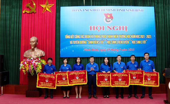Tỉnh đo&agrave;n tổng kết c&ocirc;ng t&aacute;c Đo&agrave;n v&agrave; phong tr&agrave;o thanh ni&ecirc;n trường học