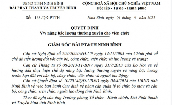 Quyết định về việc n&acirc;ng bậc lương thường xuy&ecirc;n cho b&agrave; Đinh Thị Hương