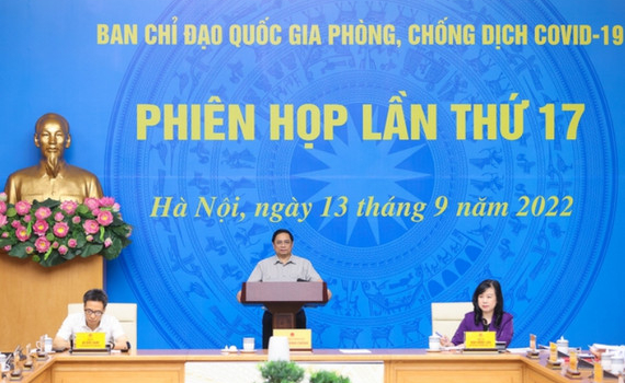 Thủ tướng Phạm Minh Ch&iacute;nh chủ tr&igrave; phi&ecirc;n họp Ban Chỉ đạo ph&ograve;ng, chống dịch COVID-19