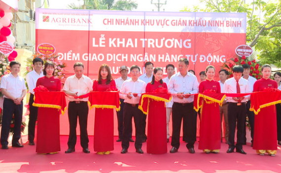 Ng&acirc;n h&agrave;ng Agribank Chi nh&aacute;nh tỉnh Ninh B&igrave;nh khai trương m&aacute;y gửi, r&uacute;t tiền tự động