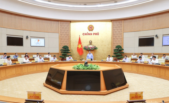 Thủ tướng Phạm Minh Ch&iacute;nh chủ tr&igrave; phi&ecirc;n họp Ch&iacute;nh phủ thường kỳ th&aacute;ng 8