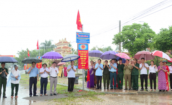 Kh&aacute;nh th&agrave;nh m&ocirc; h&igrave;nh đường cờ Cựu chiến binh tại x&atilde; Quỳnh Lưu