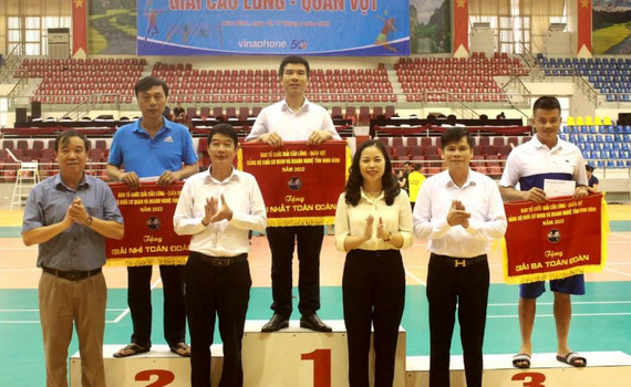 Bế mạc Giải cầu l&ocirc;ng, quần vợt Đảng bộ khối Cơ quan v&agrave; Doanh nghiệp tỉnh