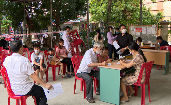 Ninh B&igrave;nh đẩy nhanh tiến độ ti&ecirc;m vắc xin ph&ograve;ng Covid-19 cho học sinh 