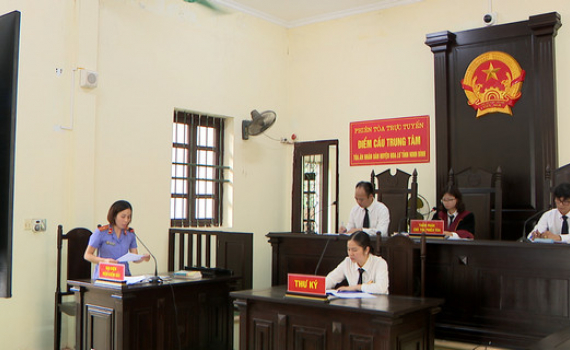T&ograve;a &aacute;n nh&acirc;n d&acirc;n huyện Hoa Lư x&eacute;t xử trực tuyến