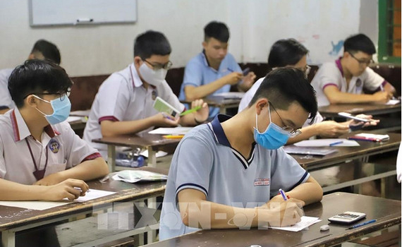 Khoảng 80% th&iacute; sinh tr&uacute;ng tuyển đợt 1 đ&atilde; x&aacute;c nhận nhập học