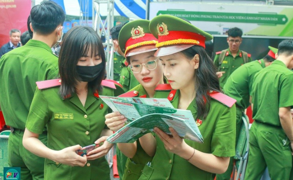 8 trường C&ocirc;ng an nh&acirc;n d&acirc;n c&ocirc;ng bố điểm chuẩn năm 2022