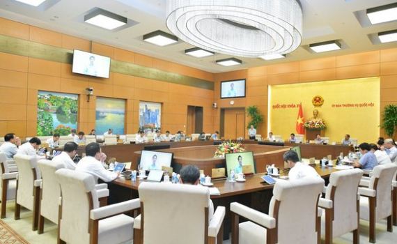 Luật Giao dịch điện tử (sửa đổi) kh&ocirc;ng l&agrave;m thay đổi việc quản l&yacute; của c&aacute;c bộ, ng&agrave;nh tr&ecirc;n m&ocirc;i trường số
