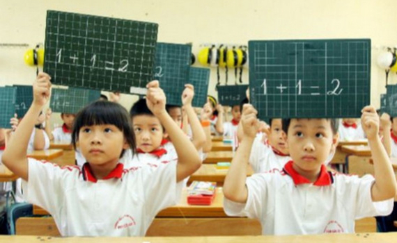 Tinh giản nội dung qu&aacute; kh&oacute; đối với học sinh tiểu học