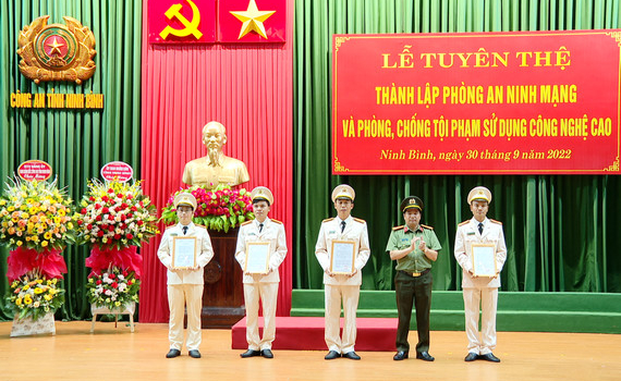 Th&agrave;nh lập Ph&ograve;ng An ninh mạng v&agrave; ph&ograve;ng, chống tội phạm sử dụng c&ocirc;ng nghệ cao
