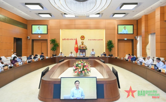 Sẽ gi&aacute;m s&aacute;t tại những điểm n&oacute;ng về Covid-19, nơi c&oacute; vấn đề nổi cộm về y tế cơ sở