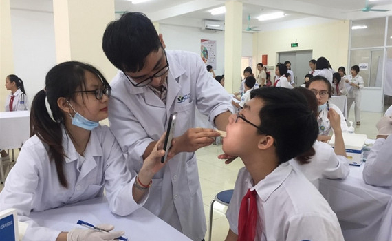 Năm học 2022-2023, mức đ&oacute;ng bảo hiểm y tế học sinh, sinh vi&ecirc;n thay đổi như thế n&agrave;o?