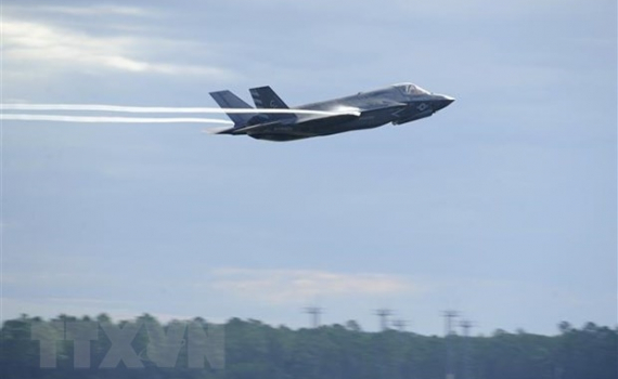Ch&iacute;nh phủ CH S&eacute;c th&ocirc;ng qua kế hoạch mua 24 chiến đấu cơ F-35