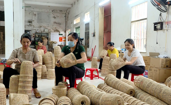 Kim Sơn th&uacute;c đẩy ph&aacute;t triển CN-TTCN