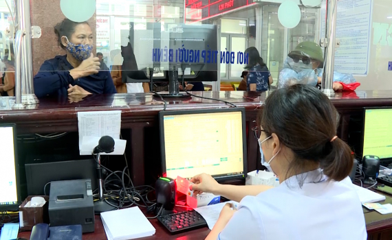 Bảo hiểm x&atilde; hội Ninh B&igrave;nh t&iacute;ch cực thực hiện Đề &aacute;n 06 của Ch&iacute;nh phủ