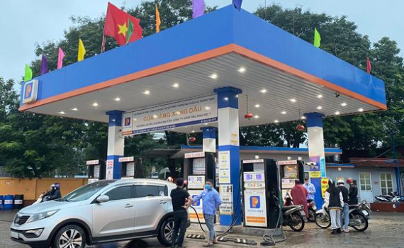 Tuyệt đối kh&ocirc;ng để gi&aacute;n đoạn nguồn cung xăng dầu