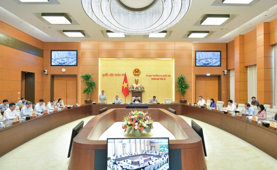 Phi&ecirc;n họp thứ 26 của Ủy ban Thường vụ Quốc hội sẽ xem x&eacute;t Luật về c&ocirc;ng nghiệp quốc ph&ograve;ng
