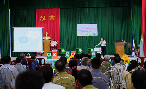 ​Hội N&ocirc;ng d&acirc;n tỉnh tập huấn xử l&yacute; r&aacute;c thải hữu cơ th&acirc;n thiện với m&ocirc;i trường