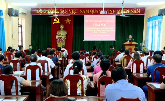 Y&ecirc;n Kh&aacute;nh bồi dưỡng kiến thức quốc ph&ograve;ng, an ninh cho đối tượng 4