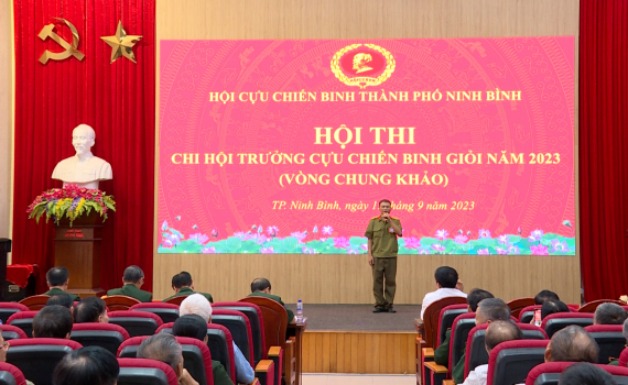 Chung khảo Hội thi Chi hội trưởng CCB giỏi th&agrave;nh phố Ninh B&igrave;nh