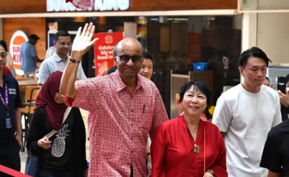 &Ocirc;ng Tharman Shanmugaratnam trở th&agrave;nh Tổng thống thứ 9 của Singapore