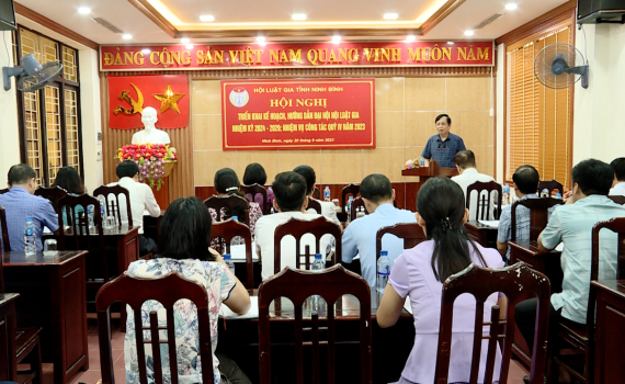 Hội Luật gia Ninh B&igrave;nh sơ kết c&ocirc;ng t&aacute;c Hội 9 th&aacute;ng đầu năm