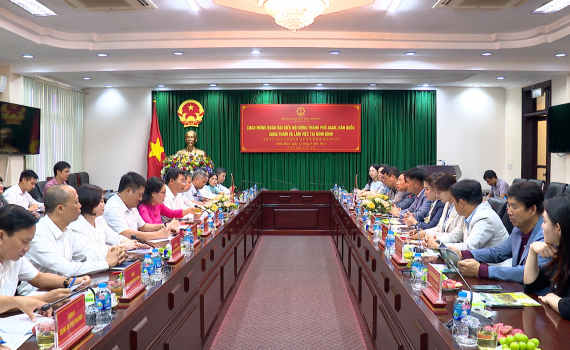 Đo&agrave;n Đại biểu Hội đồng th&agrave;nh phố Asan (H&agrave;n Quốc) l&agrave;m việc với HĐND tỉnh Ninh B&igrave;nh