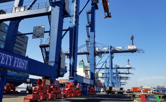 ASEAN k&yacute; thỏa thuận tạo thuận lợi cho th&ocirc;ng quan thương mại