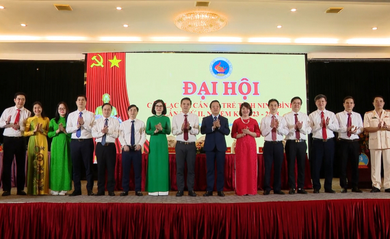 Đại hội C&acirc;u lạc bộ C&aacute;n bộ trẻ tỉnh Ninh B&igrave;nh lần thứ II