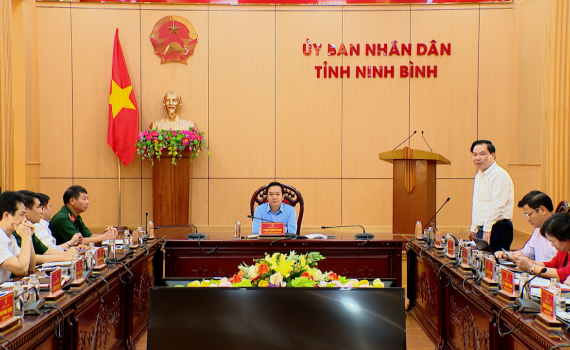 Hội nghị phi&ecirc;n thường kỳ UBND tỉnh th&aacute;ng 9/2023