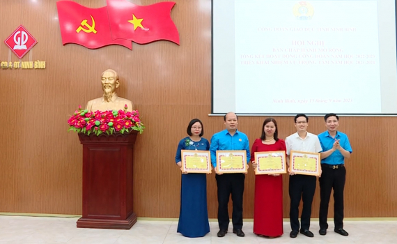 C&ocirc;ng đo&agrave;n Gi&aacute;o dục tỉnh tổng kết nhiệm vụ năm học 2022-2023