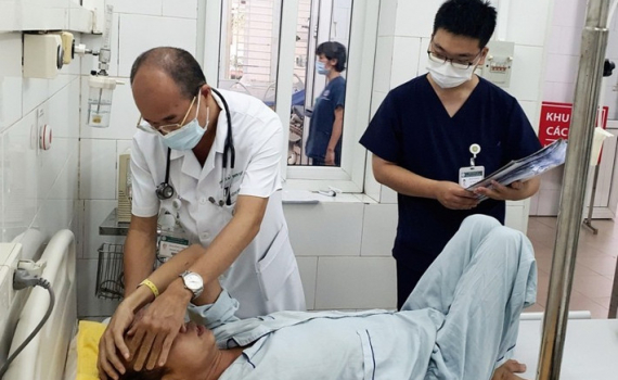 Cảnh gi&aacute;c với triệu chứng của bệnh vi khuẩn ăn thịt người Whitmore