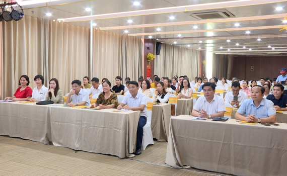 Khai giảng kh&oacute;a đ&agrave;o tạo nghiệp vụ kh&aacute;ch sạn