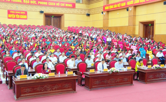 Ph&ograve;ng Gi&aacute;o dục v&agrave; Đ&agrave;o tạo huyện Y&ecirc;n Kh&aacute;nh triển khai nhiệm vụ năm học 2024 -2025