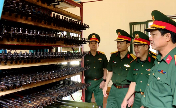 Bộ CHQS tỉnh kiểm tra to&agrave;n diện c&aacute;c mặt c&ocirc;ng t&aacute;c tại Ban CHQS huyện Hoa Lư v&agrave; th&agrave;nh phố Ninh B&igrave;nh