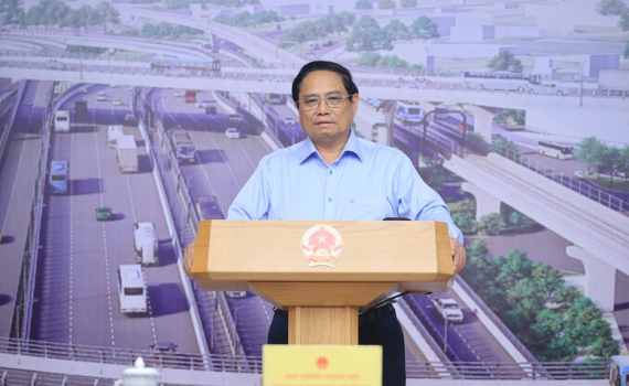 Thủ tướng Phạm Minh Ch&iacute;nh kh&ocirc;ng h&agrave;i l&ograve;ng đối với một số ng&agrave;nh, địa phương trả lại vốn đầu tư c&ocirc;ng