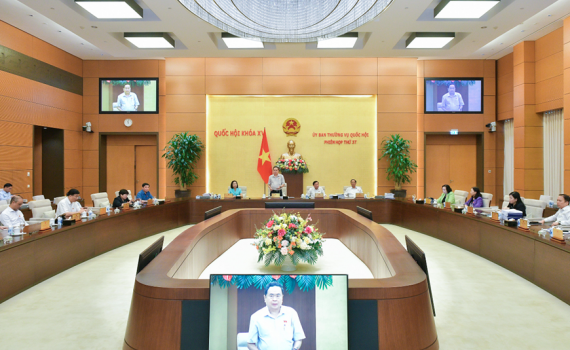 Bế mạc Phi&ecirc;n họp thứ 37 của Ủy ban Thường vụ Quốc hội: Chuẩn bị kỹ lưỡng, chu đ&aacute;o c&aacute;c nội dung của Kỳ họp thứ t&aacute;m