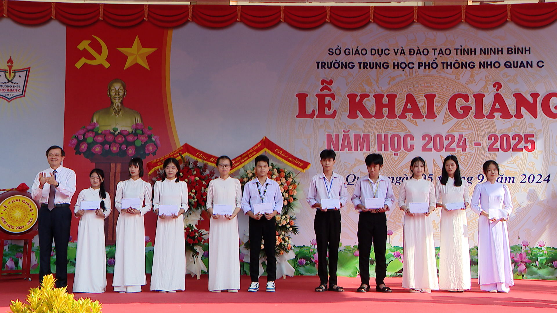 Quảng Ninh Tuyên Dương Học Sinh Xuất Sắc Đạt Huy Chương Đồng Olympic Tin Học Quốc Tế