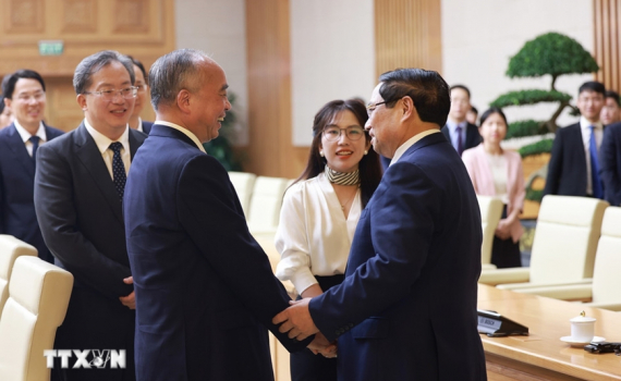 Thủ tướng Phạm Minh Ch&iacute;nh tiếp B&iacute; thư Tỉnh ủy Sơn Đ&ocirc;ng, Trung Quốc