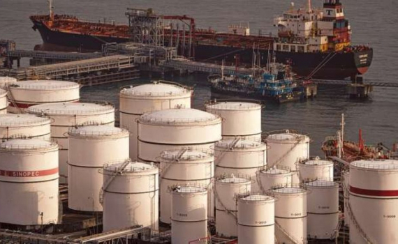 Gi&aacute; dầu h&ocirc;m nay 17/9: Giảm mạnh khi Arab Saudi tăng xuất khẩu qua Oman