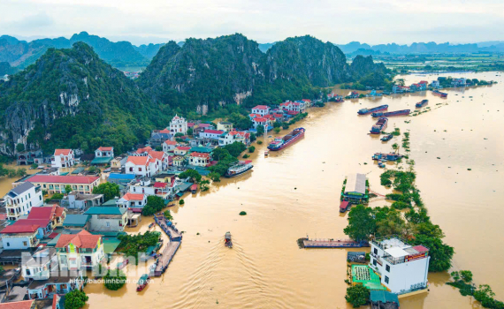 Tập trung to&agrave;n lực khoanh v&ugrave;ng ti&ecirc;u &uacute;ng v&agrave; bảo vệ an to&agrave;n đ&ecirc; điều