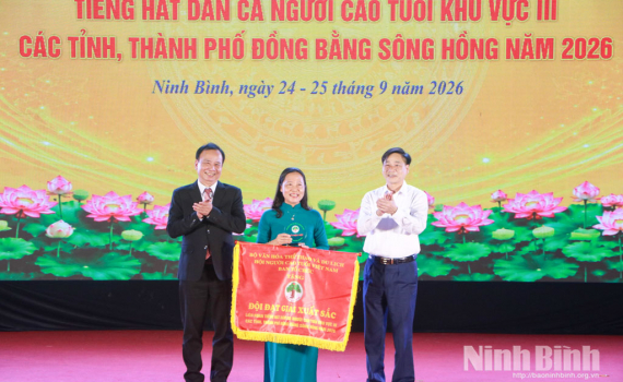 Lễ bế mạc Li&ecirc;n hoan tiếng h&aacute;t d&acirc;n ca Người cao tuổi khu vực III c&aacute;c tỉnh, th&agrave;nh phố đồng bằng s&ocirc;ng Hồng năm 2026