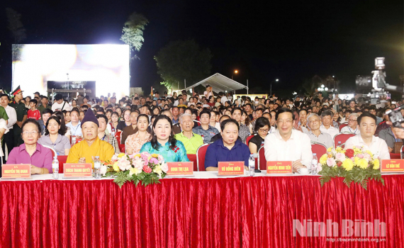 Khai mạc Lễ hội truyền thống Đền Trần Thương năm 2026