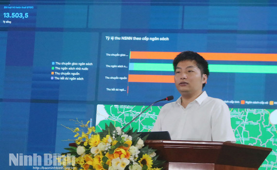 Tập huấn triển khai c&aacute;c nền tảng số tại phường Đồng Văn