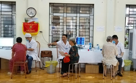 Kh&aacute;m s&agrave;ng lọc miễn ph&iacute; cho người d&acirc;n: Ph&acirc;n định r&otilde; kh&aacute;m ban đầu v&agrave; chuy&ecirc;n s&acirc;u