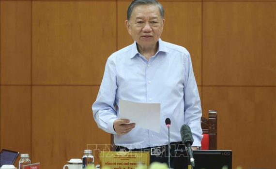 Th&ocirc;ng b&aacute;o kết luận của Tổng B&iacute; thư, Chủ tịch nước T&ocirc; L&acirc;m về x&acirc;y dựng Nghị quyết mới về c&aacute;n bộ, c&ocirc;ng t&aacute;c c&aacute;n bộ